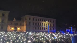 🇩🇪 The Germans Are All In! The crowd in Leipzig chants "all together against fascism".