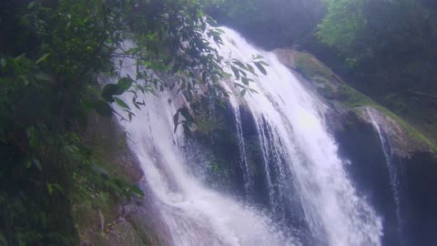 Bantakay Falls