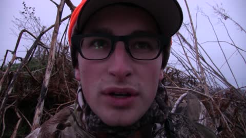 Two Michigan bucks get up close and personal! MWP Episode 7:7 "Thanksgiving Day"