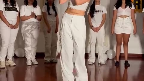 Guli Mata - Dance Performance