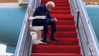 STAIR FORCE ONE: Biden Mocked Online for Battle Against Air Force One Steps