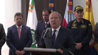 Ministro de defensa colombiano reitera que Venezuela acoge a guerrilleros del ELN