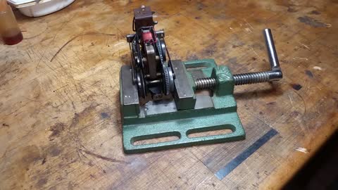 MARX MOTOR WHEEL PRESS / HARBOR FREIGHT VICE