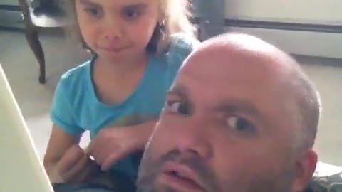 Daughter asks how to twerk FUNNY VINE!