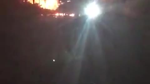 Un rayo desencadenó un incendio ayer sábado en el Parque Panaca en el Quindío