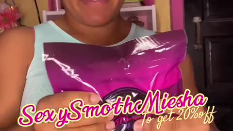 Melting and Reviewing Sexy Smooth Tickled Pink Hard Wax by Miesha Brannon