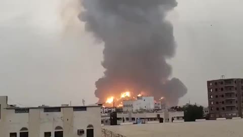 Aerial attack on the port of Hudaydah in Yemen