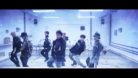 BTS "Mic Drop (steve Aoki Remix)"official mv