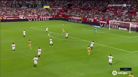 Robert Lewandowski Goal vs Sevilla Today (2 - 0)