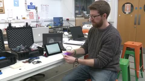 Pocket-sized fingerprint scanner could solve healthcare bottleneck