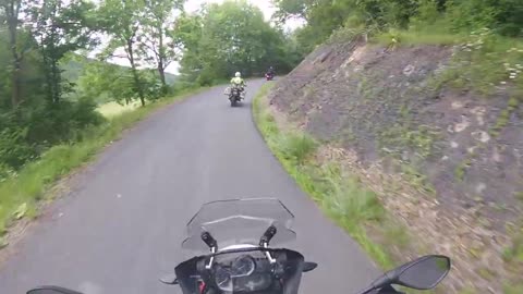 Unexpected Dirt/gravel Rd WV on Motorcycles