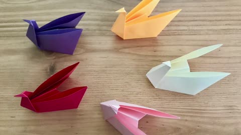 Origami Swan. How to make an origami Swan. Step by Step. Paper Size 15X15 CM. Easy level