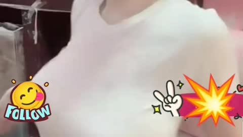 Boobs dance