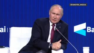 Putin tells a very good joke!😁👍