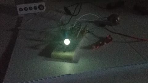 Long duration survival LED circuit