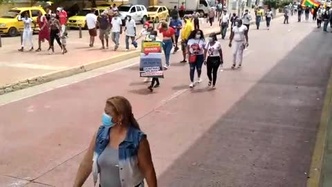 Cartagena marcha contra el gobierno de William Dau