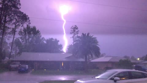 The Thunder Rolls (in Florida)