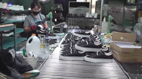 Canvas Shoes Mass Production Process. 50 Year Old Sneaker Factory Of Korea