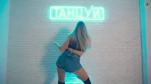 Sexy Shuffle Dancing