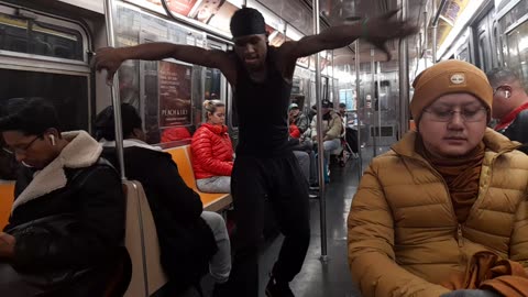 NYC: This Funny Guy Can Walk on Ceiling. Literally!