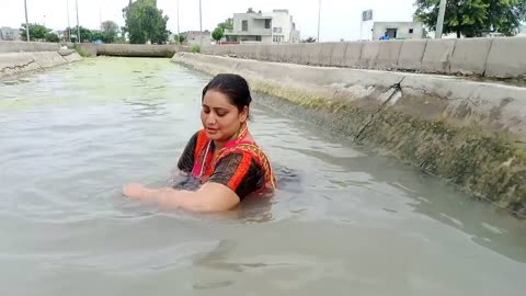 Girl goo in water laike, simple village life, vlog, girl life, village girl vlog,