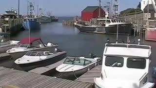 Rise and fall of the tide in the Bay of Fundy at Hall's Harbour, Nova Scotia