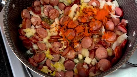 30-Arroz com linguiça e queijo que fica uma delicia.