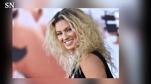 Tori Kelly Hospitalized for Blood Clots After Collapsing in Public Report