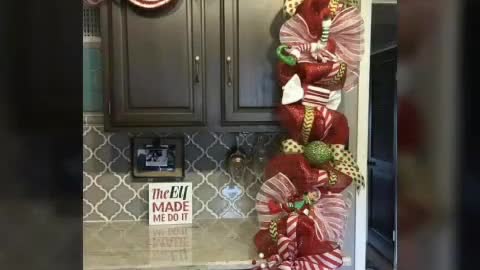 most demanding and latest Christmas door decoration ideas
