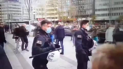 Anti-J4b Protestors Taking Charge In Germany