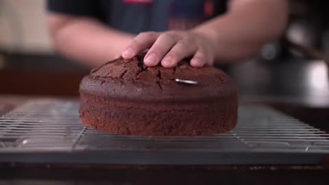 How To Make a Moist Chocolate Cake Everytime (Essential Recipe)