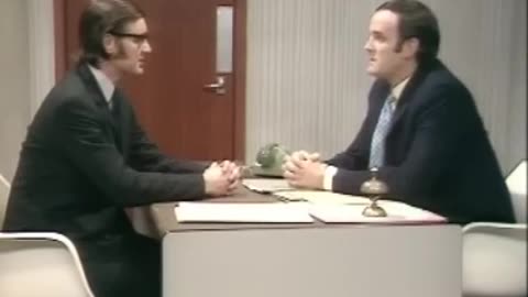 The Best of MONTY PYTHON > THE ARGUMENT Sketch