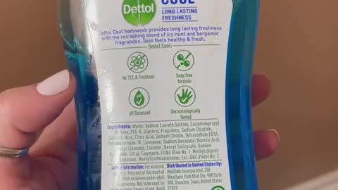 Dettol Cool Body Wash and Shower Gel, Body Wash with Mint and Bergamot, 8.45 Fl Oz (Pack of 1