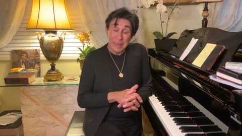 Dino Kartsonakis at the Piano 8-26-21