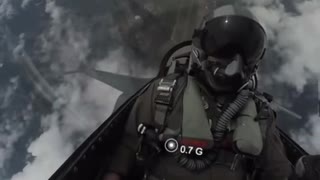 Incredible unristricted climb in an f16. 0 to 15,000 feet in 20 seconds