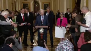 Sen. Mitch McConnell Freezes Up at Podium, Appears to Suffer Medical Episode