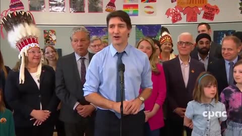 Young Girl Collapses Suddenly during Justin Trudeau's Speech...