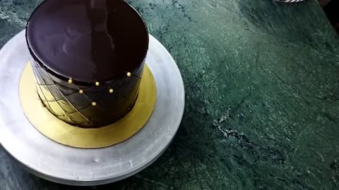 Crown Birthday Cake Recipe _ Crown Cake _ Crown Chocolate Cake Tutorial