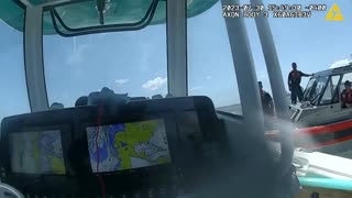Sheriff's Deputy Jumps onto Driverless Boat Rodeo Style at 45 MPH