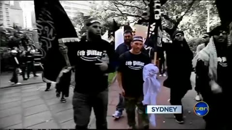 Anti US Protests By Muslims Turns Violent In Sydney Streets of Australia