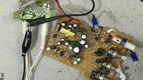 113-Si Audio: amplificador com ruído