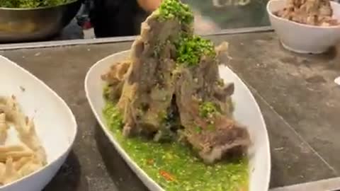 Amazing Pork Bone Soup _ Thai Street Food _shorts-oztmPTofAeo