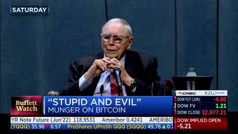 Berkshire Chief Munger Calls Bitcoin ‘Stupid and Evil,’ Praises ‘Smart’ Xi Jinping for Banning It