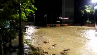 En el barrio San Martín el agua inundó la cancha y varias viviendas se vieron afectadas.