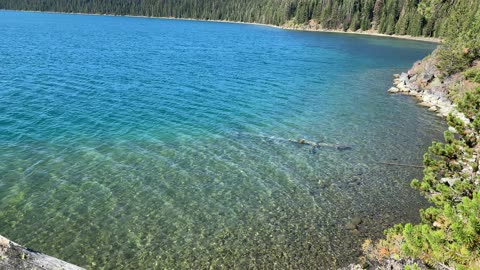 Central Oregon – Paulina Lake “Grand Loop” – Vivid Radiant Lake – 4K