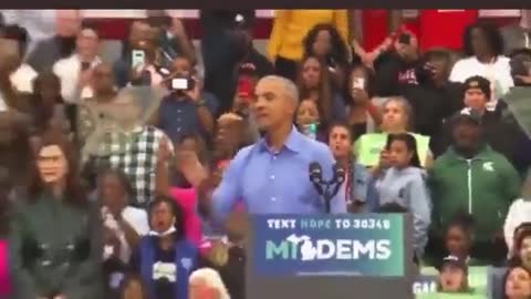 Barrak Obama perde il controllo della folla che inizia a cantare Fuck Joe Biden...