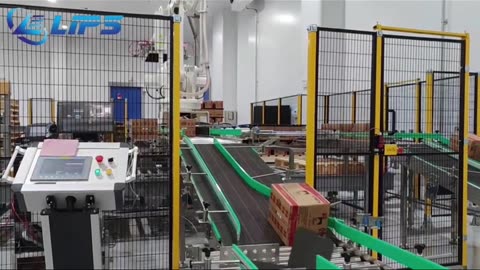 Robot palletizer for cold chain products in cooling room#palletizing#robot#packaging#technology