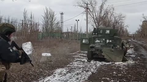 The russians shoot at a damaged and abandoned Humvee and wonder why the