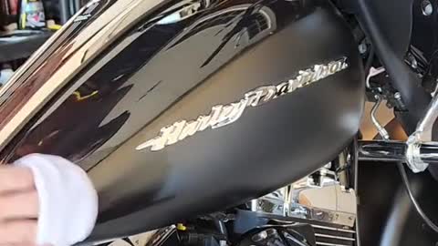 Motorcycle body polishing, car repair polishing