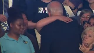 Biden ignores black woman in crowd with Biden/Harris sign to talk to white women next to her